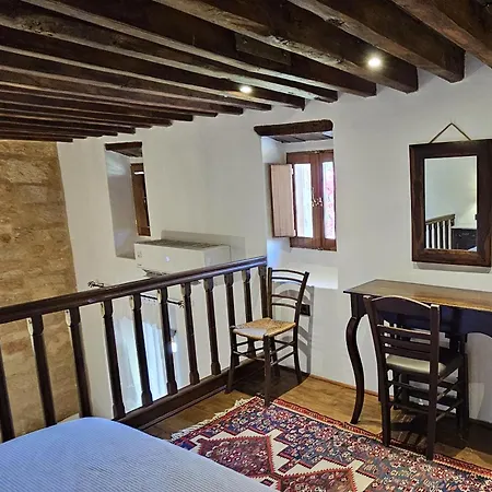 Villa Aphrodite Lindos Suites-3